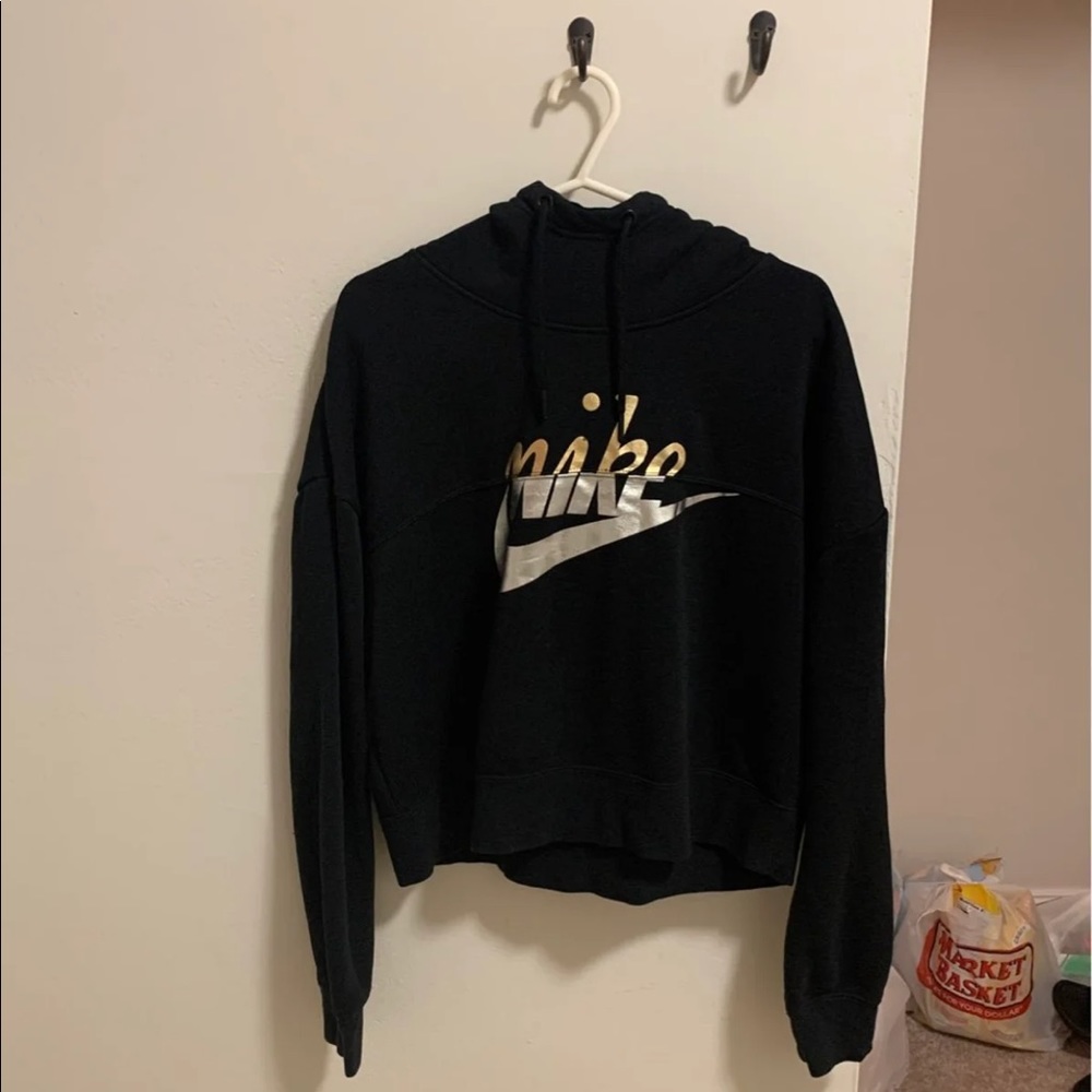 Nike crop top sweater